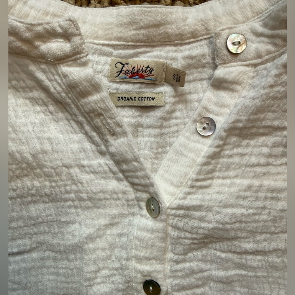 Faherty Dream Cotton Gauze Desmond Top White Sz Small - Picture 8 of 11